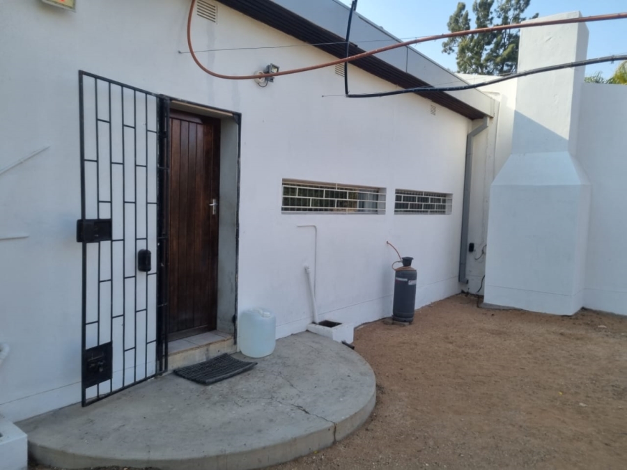 5 Bedroom Property for Sale in Upington Rural Northern Cape